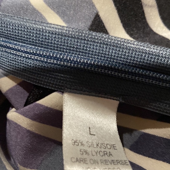 Beautiful Summer Strappy Silk Top - Picture 6 of 6